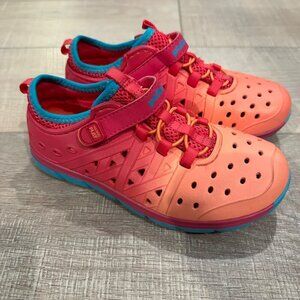 STRIDE RITE PINK AND ORANGE PHIBIAN GIRLS MADE TO PLAY SHOES SIZE 13